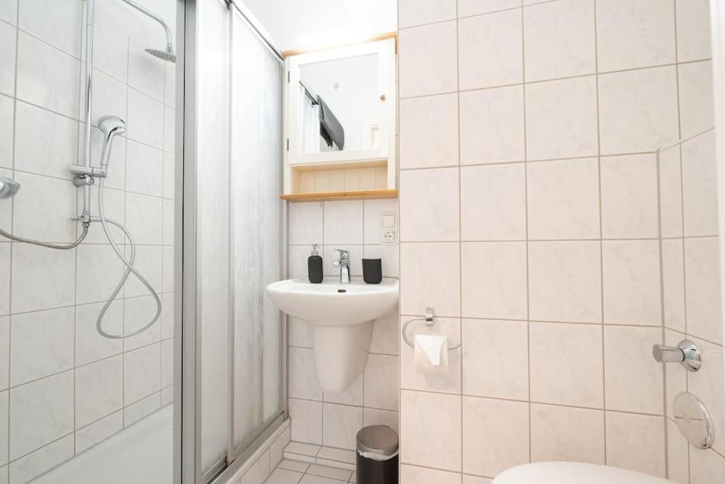 Apartment Exklusive 2-zimmer Fuer 6 *